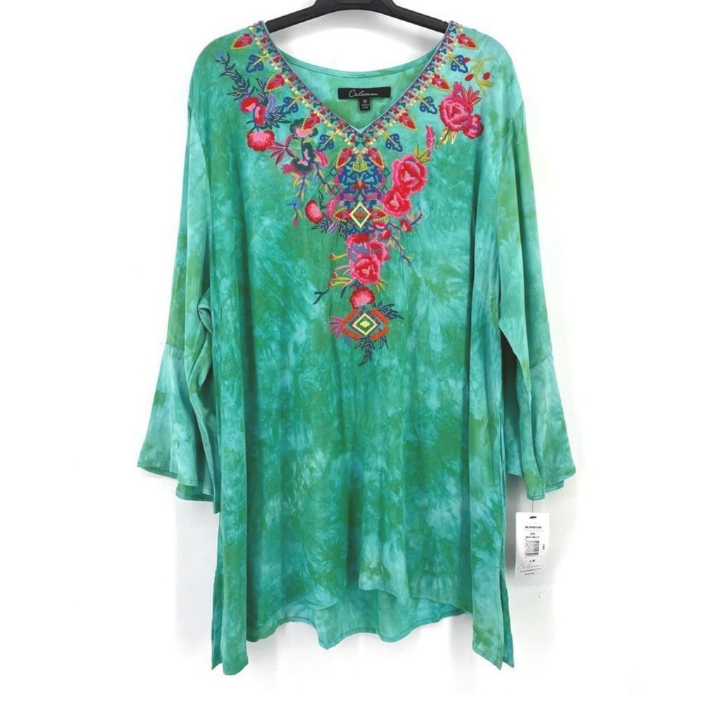 Calessa Tie Dye Boho Floral Embroidered Tunic Top Womens Plus Size 1X Green
